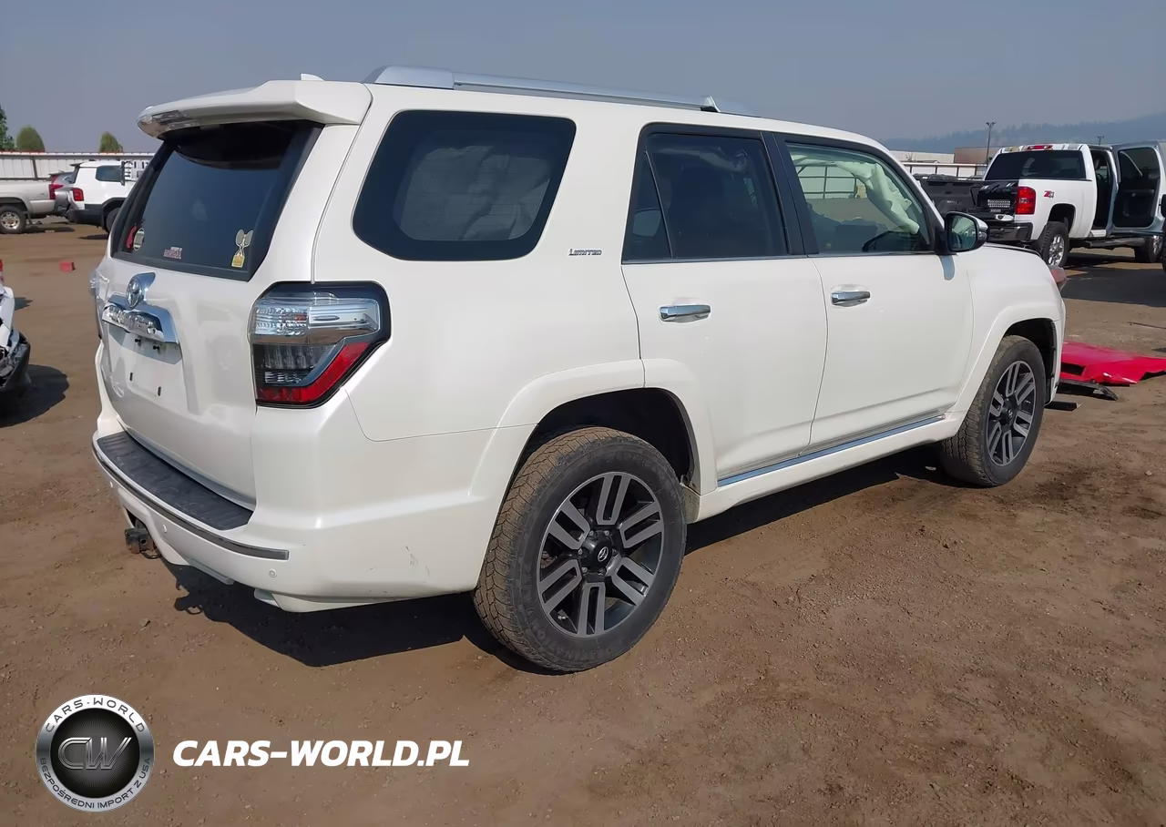 2018 Toyota 4Runner Limited VIN:JTEBU5JR0J5562102 - 4