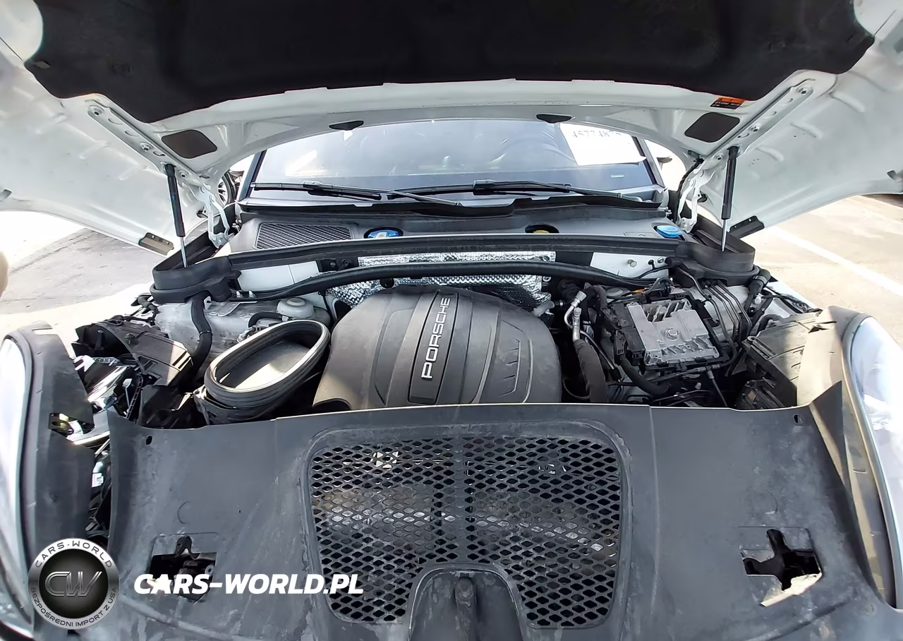 2020 Porsche Macan VIN:WP1AA2A59LLB00865 - 10