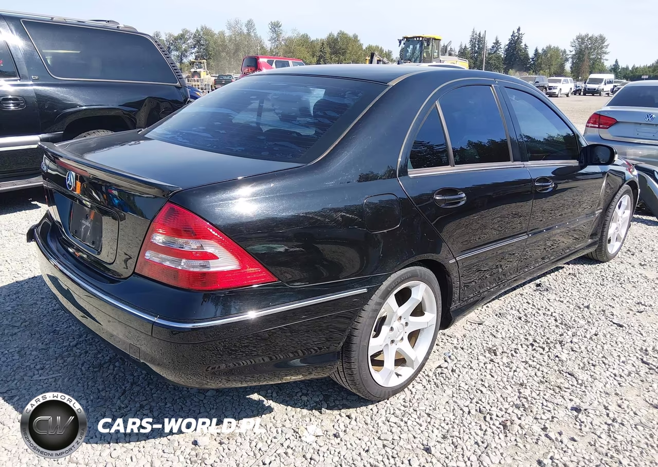 2007 Mercedes-Benz C 230 Sport VIN:WDBRF52H77F913771 - 4