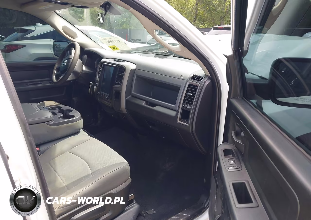 2018 Ram 1500 Express 4X2 5'7 Box VIN:1C6RR6KGXJS259375 - 5