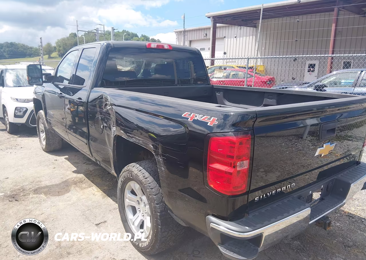2017 Chevrolet Silverado 1500 Lt VIN:1GCVKREC7HZ315876 - 3