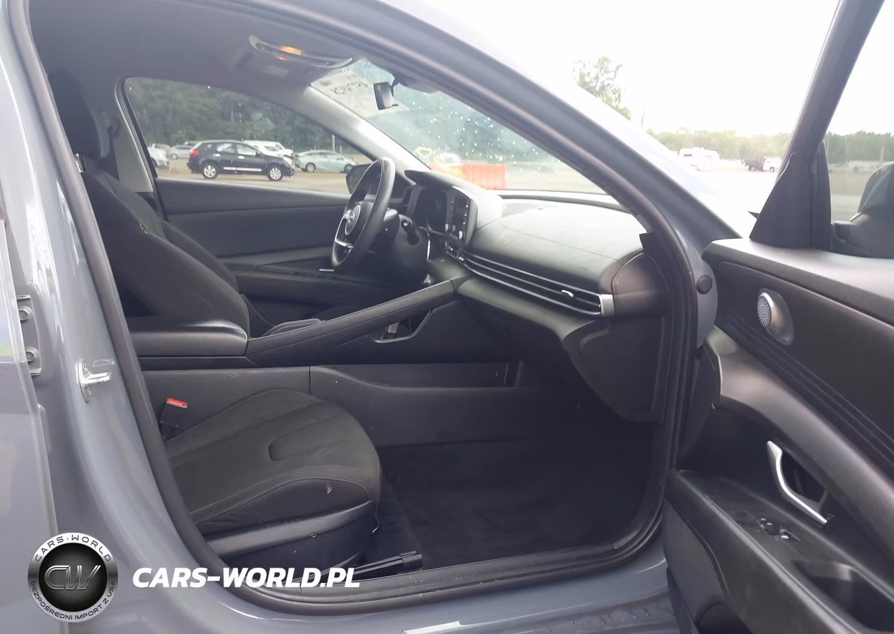 2021 Hyundai Elantra Sel VIN:KMHLM4AG6MU195584 - 5