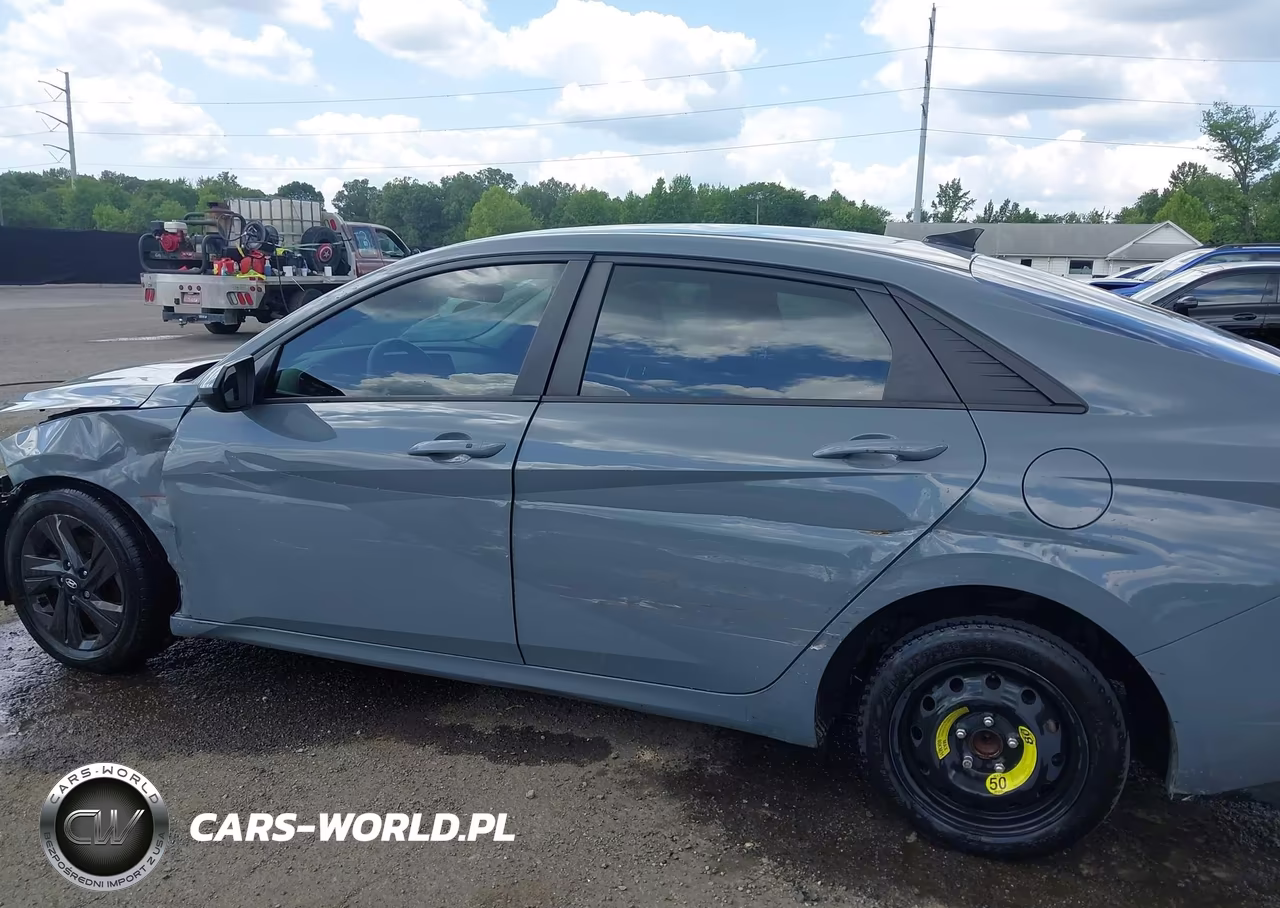 2021 Hyundai Elantra Sel VIN:KMHLM4AG6MU195584 - 6