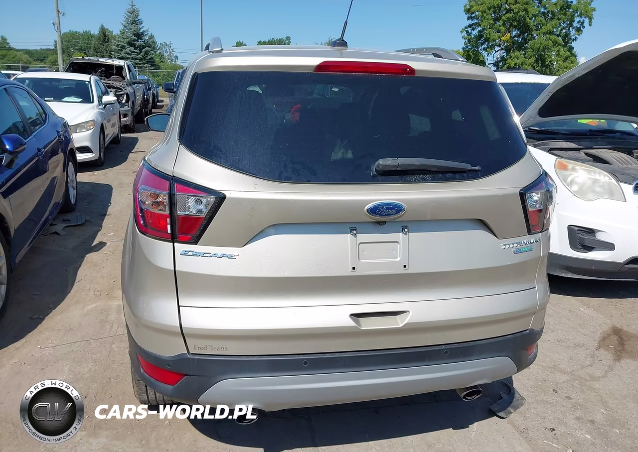 2017 Ford Escape Titanium VIN:1FMCU0JD0HUE83766 - 16