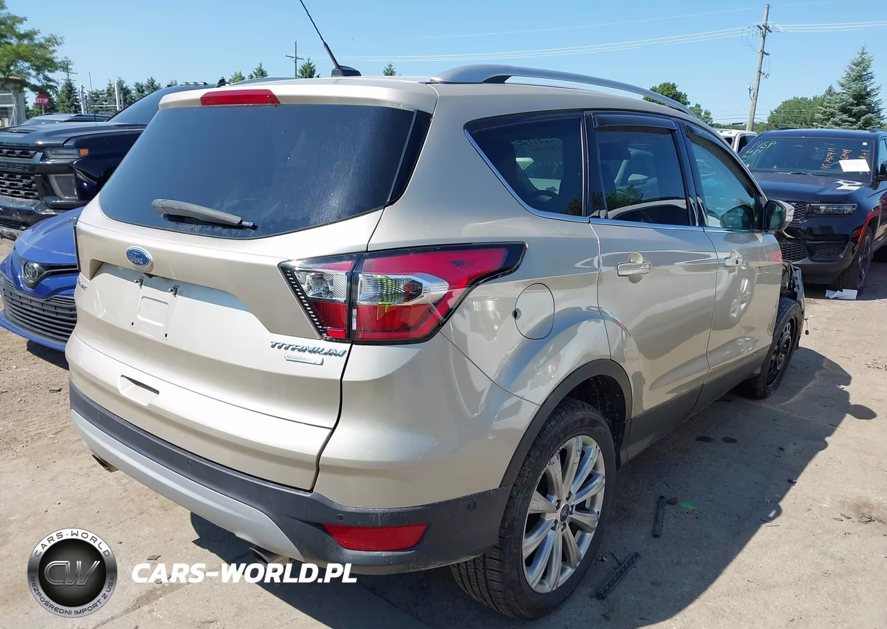 2017 Ford Escape Titanium VIN:1FMCU0JD0HUE83766 - 4