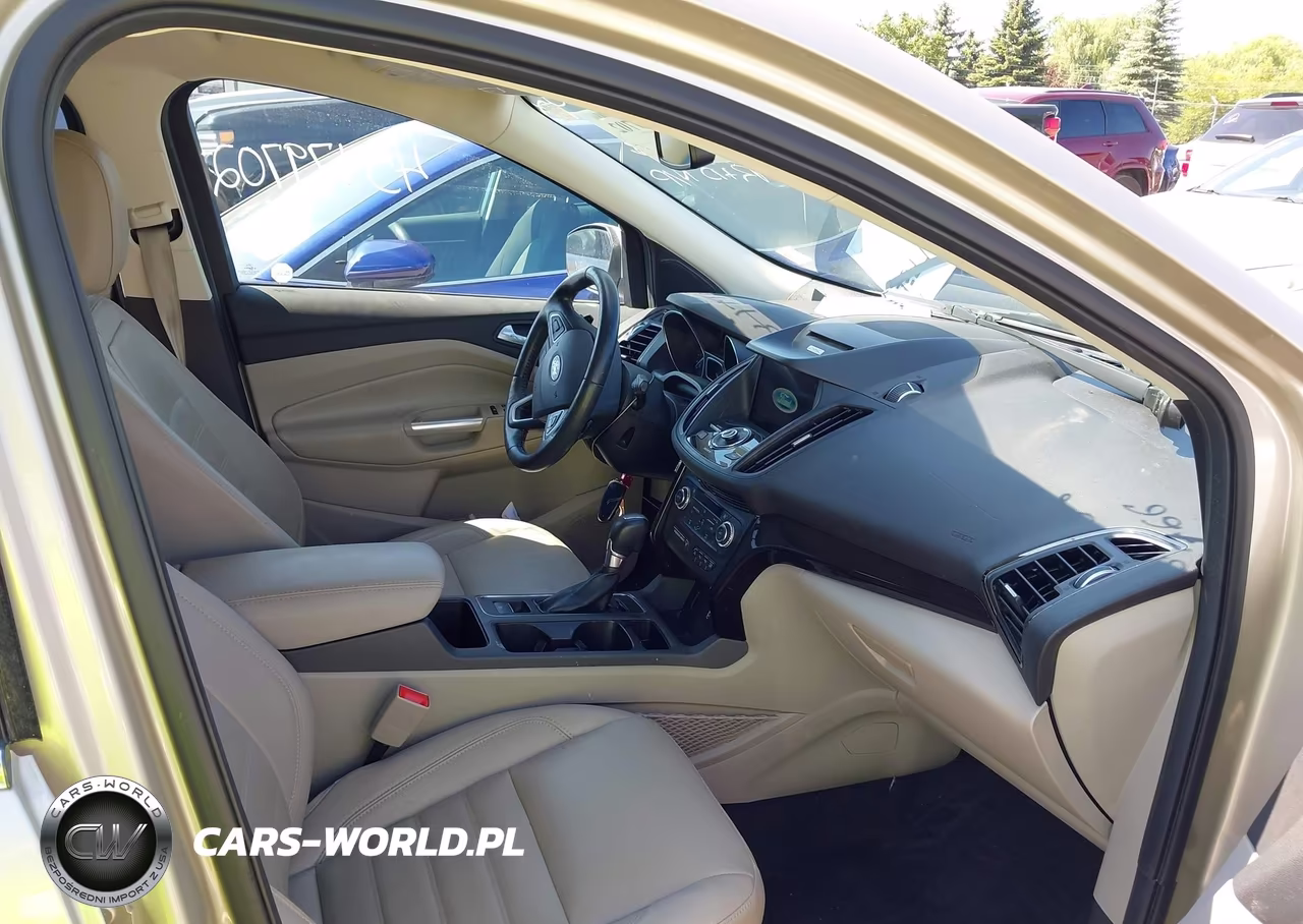 2017 Ford Escape Titanium VIN:1FMCU0JD0HUE83766 - 5
