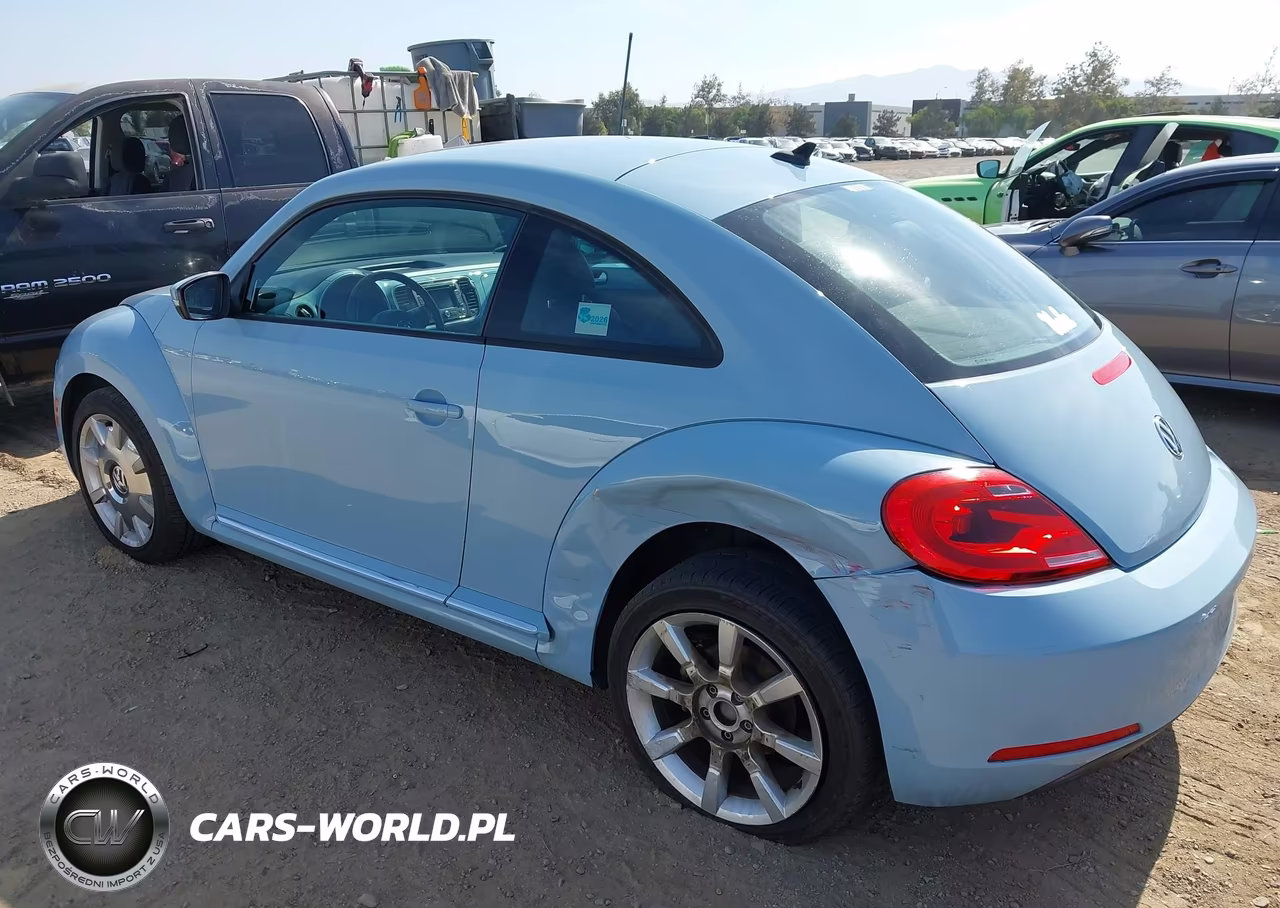2012 Volkswagen Beetle 2.5L VIN:3VWJP7AT6CM650080 - 3