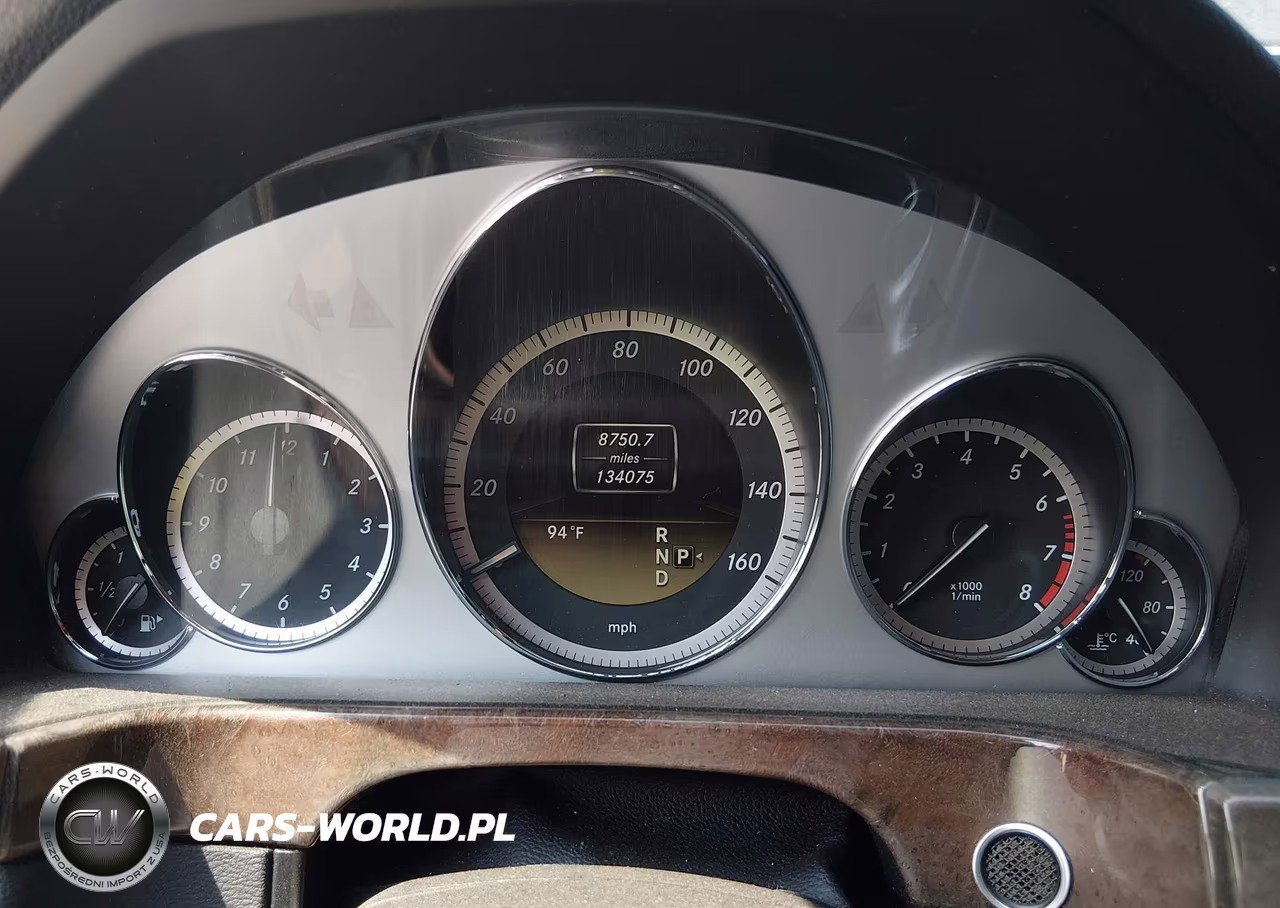 2012 Mercedes-Benz E 550 4Matic VIN:WDDHF9BB1CA624303 - 7