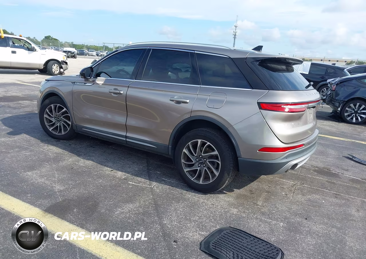 2020 Lincoln Corsair Standard VIN:5LMCJ1C9XLUL27621 - 3
