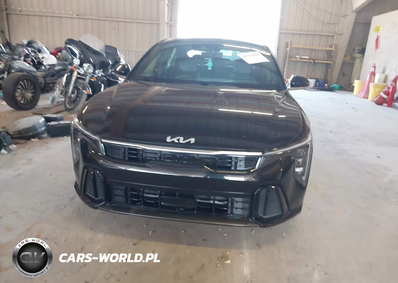2025 Kia K4 Gt-Line VIN:3KPFW4DE0SE157916 - 12