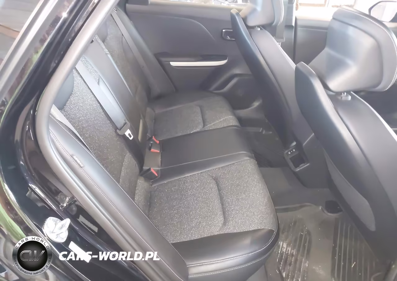 2025 Kia K4 Gt-Line VIN:3KPFW4DE0SE157916 - 8