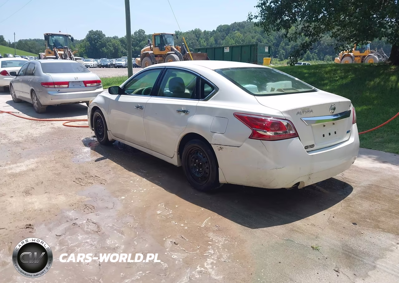2013 Nissan Altima 2.5 S VIN:1N4AL3AP0DC296575 - 3