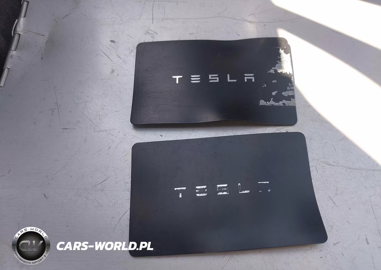 2020 Tesla Model Y Long Range Dual Motor All-Wheel Drive-Performance Dual Motor All-Wheel Drive VIN:5YJYGDEF1LF002560 - 11