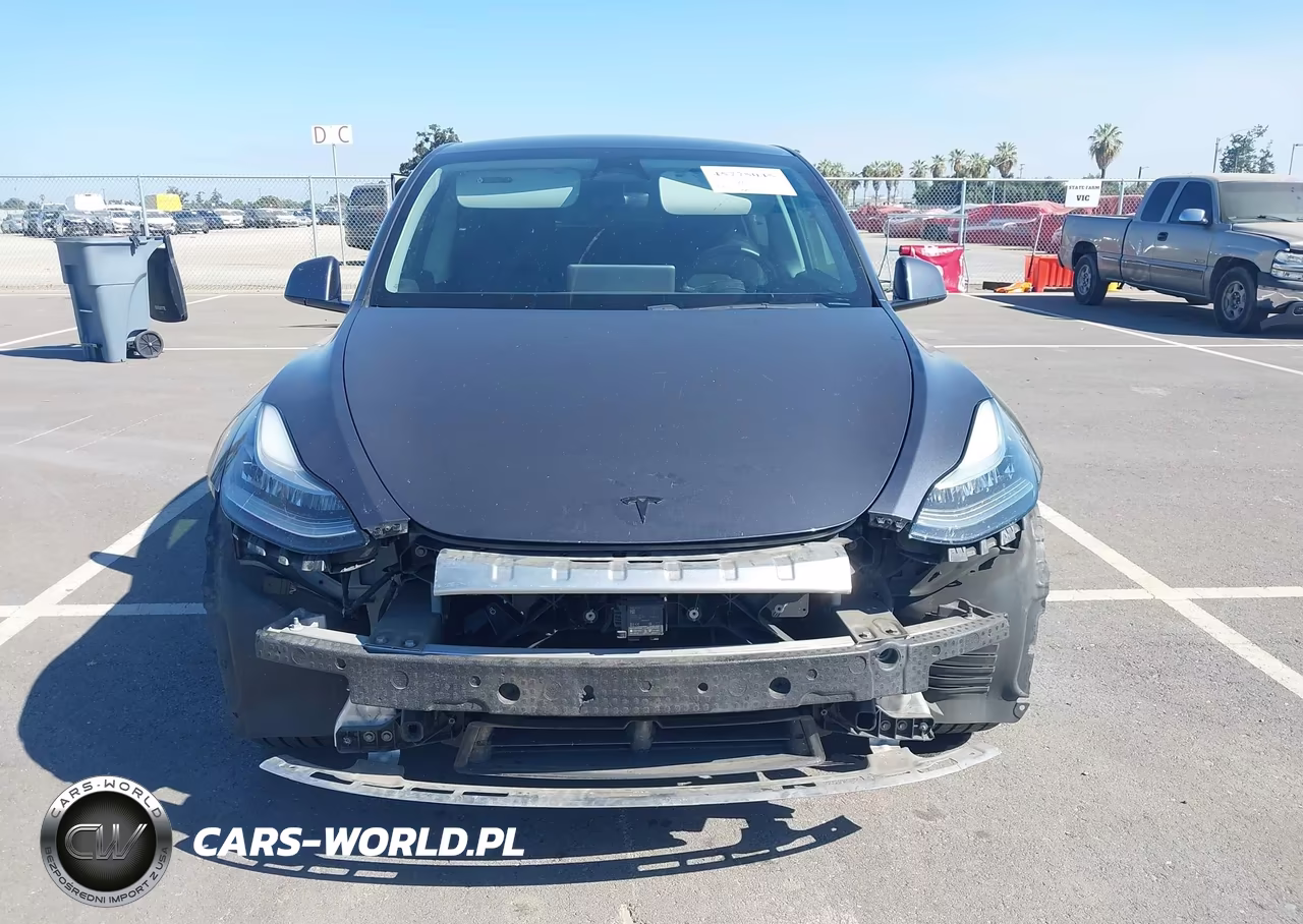 2020 Tesla Model Y Long Range Dual Motor All-Wheel Drive-Performance Dual Motor All-Wheel Drive VIN:5YJYGDEF1LF002560 - 13