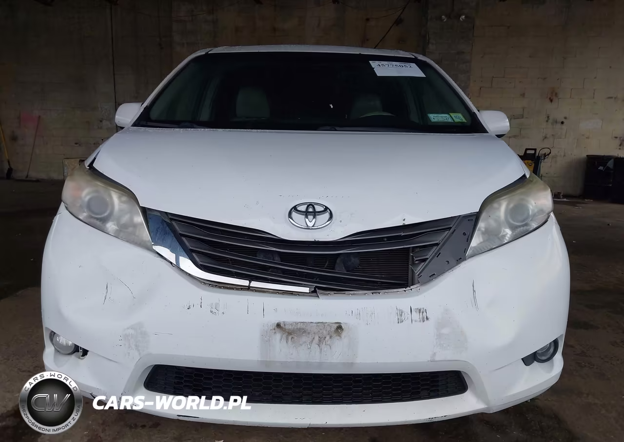 2014 Toyota Sienna Xle V6 8 Passenger VIN:5TDYK3DC9ES474794 - 13