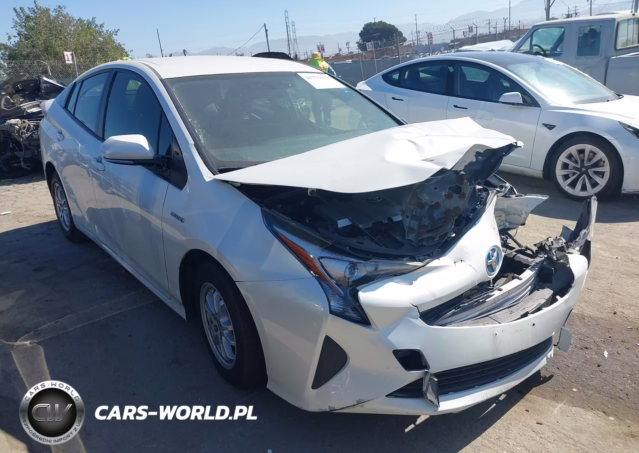 2016 Toyota Prius Two – zdjęcie 1 z 16