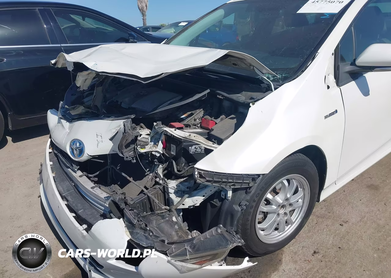 2016 Toyota Prius Two VIN:JTDKBRFU6G3521640 - 6