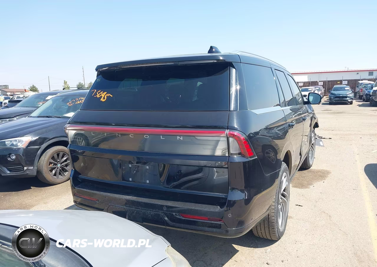 2025 Lincoln Navigator Reserve VIN:5LMJJ2LG8SEL03824 - 16