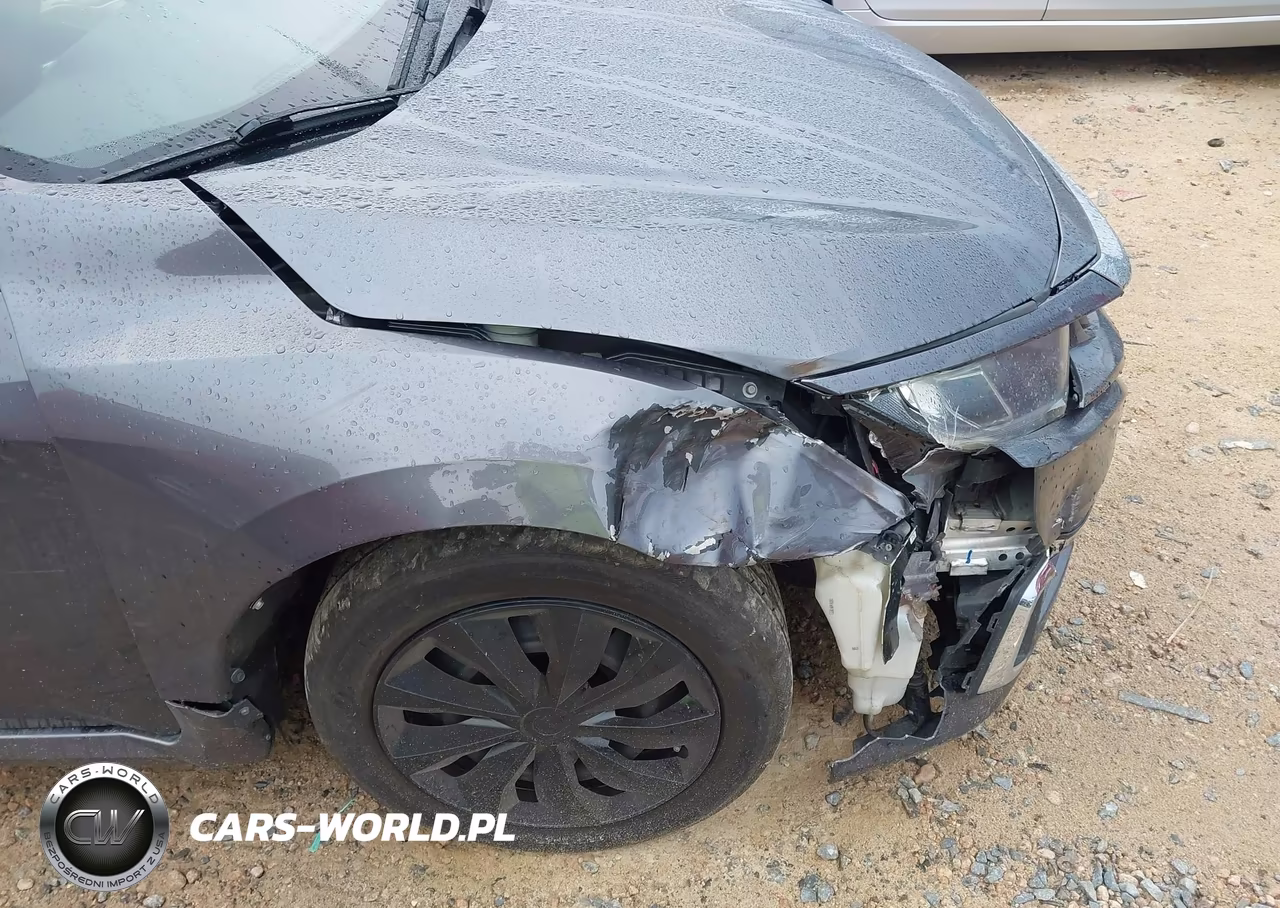 2019 Honda Civic Lx VIN:2HGFC2F66KH580976 - 17