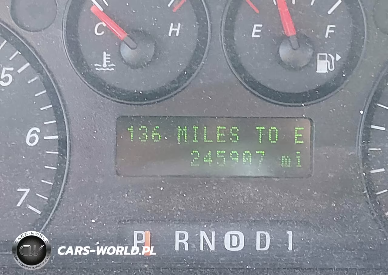 2006 Ford Taurus Se VIN:1FAFP53UX6A136825 - 13