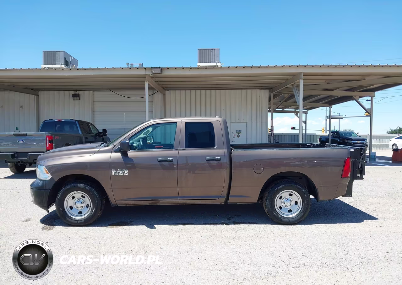 2018 Ram 1500 Tradesman 4X2 6'4 Box VIN:1C6RR6FG2JS283924 - 14