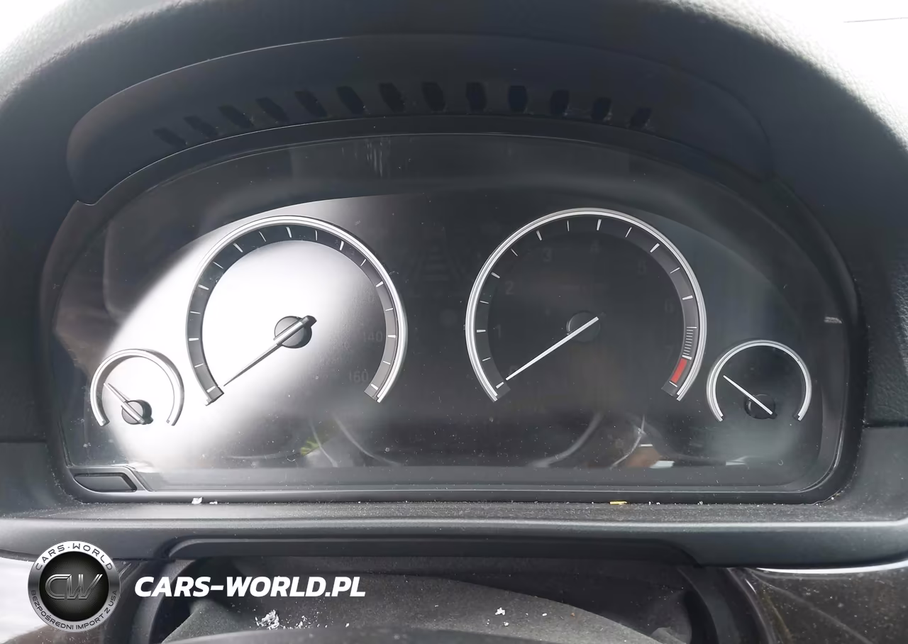 2016 BMW 528I xDrive VIN:WBA5A7C53GG146152 - 16