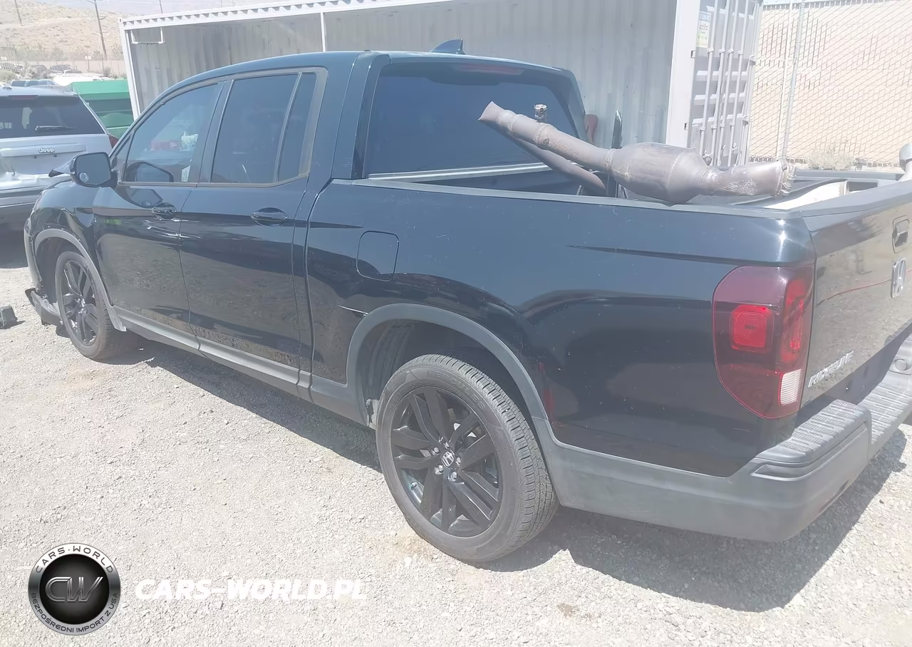 2017 Honda Ridgeline Rtl-T VIN:5FPYK2F68HB006248 - 3
