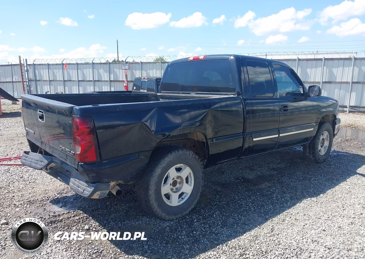 2005 Chevrolet Silverado 1500 Z71 VIN:1GCEK19B85E136087 - 4