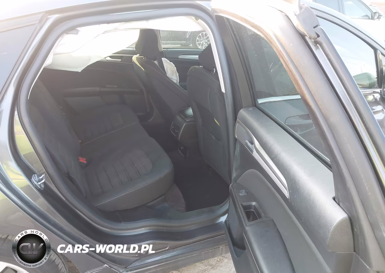 2020 Ford Fusion Se VIN:3FA6P0HD5LR188313 - 8