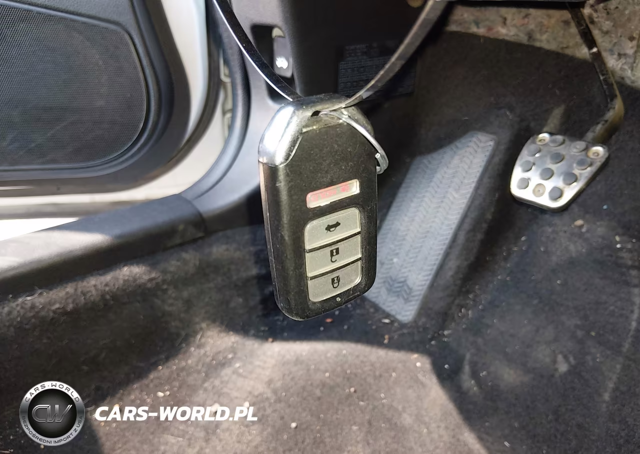 2018 Honda Civic Si VIN:2HGFC1E55JH707315 - 11
