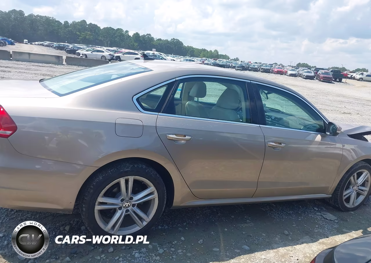 2015 Volkswagen Passat 2.0L Tdi Se VIN:1VWBV7A37FC032539 - 13