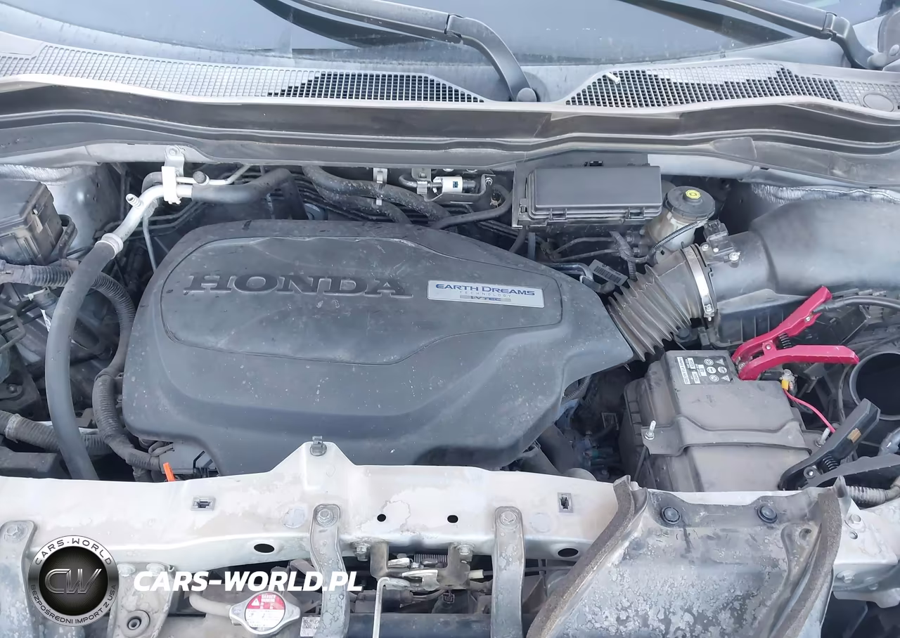 2018 Honda Ridgeline Sport VIN:5FPYK3F15JB000715 - 10