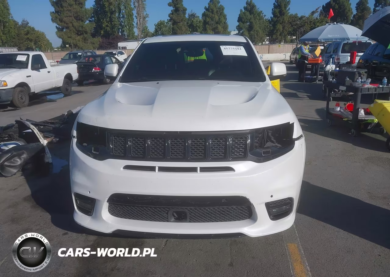 2018 Jeep Grand Cherokee Srt 4X4 VIN:1C4RJFDJ3JC183730 - 13
