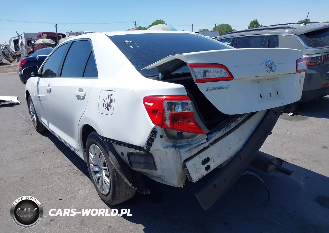 2012 Toyota Camry Le VIN:4T1BF1FK9CU539649 - 3