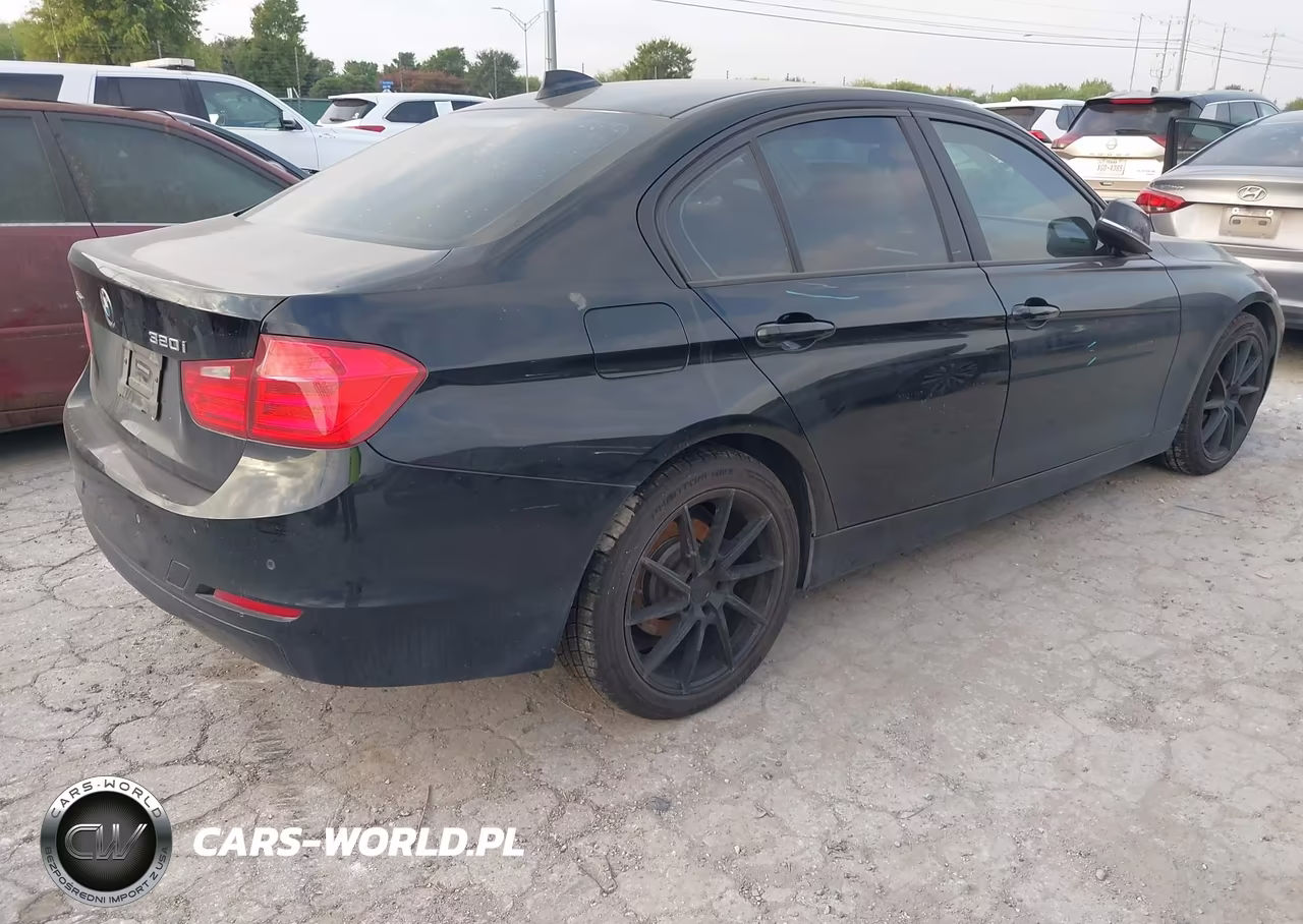 2015 BMW 320I xDrive VIN:WBA3C3G52FNT50987 - 4