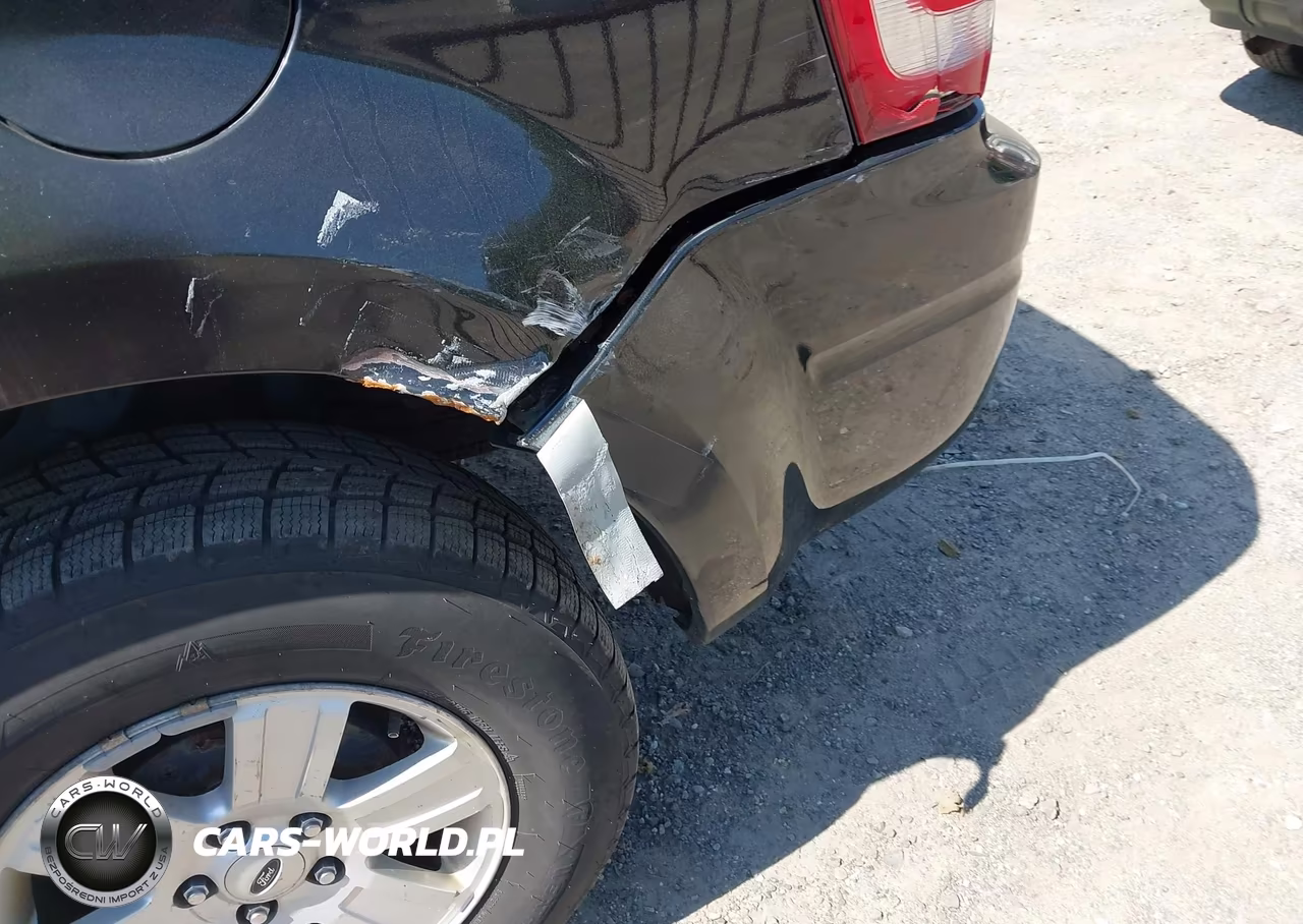 2010 Ford Escape Limited VIN:1FMCU9EG1AKA80549 - 6