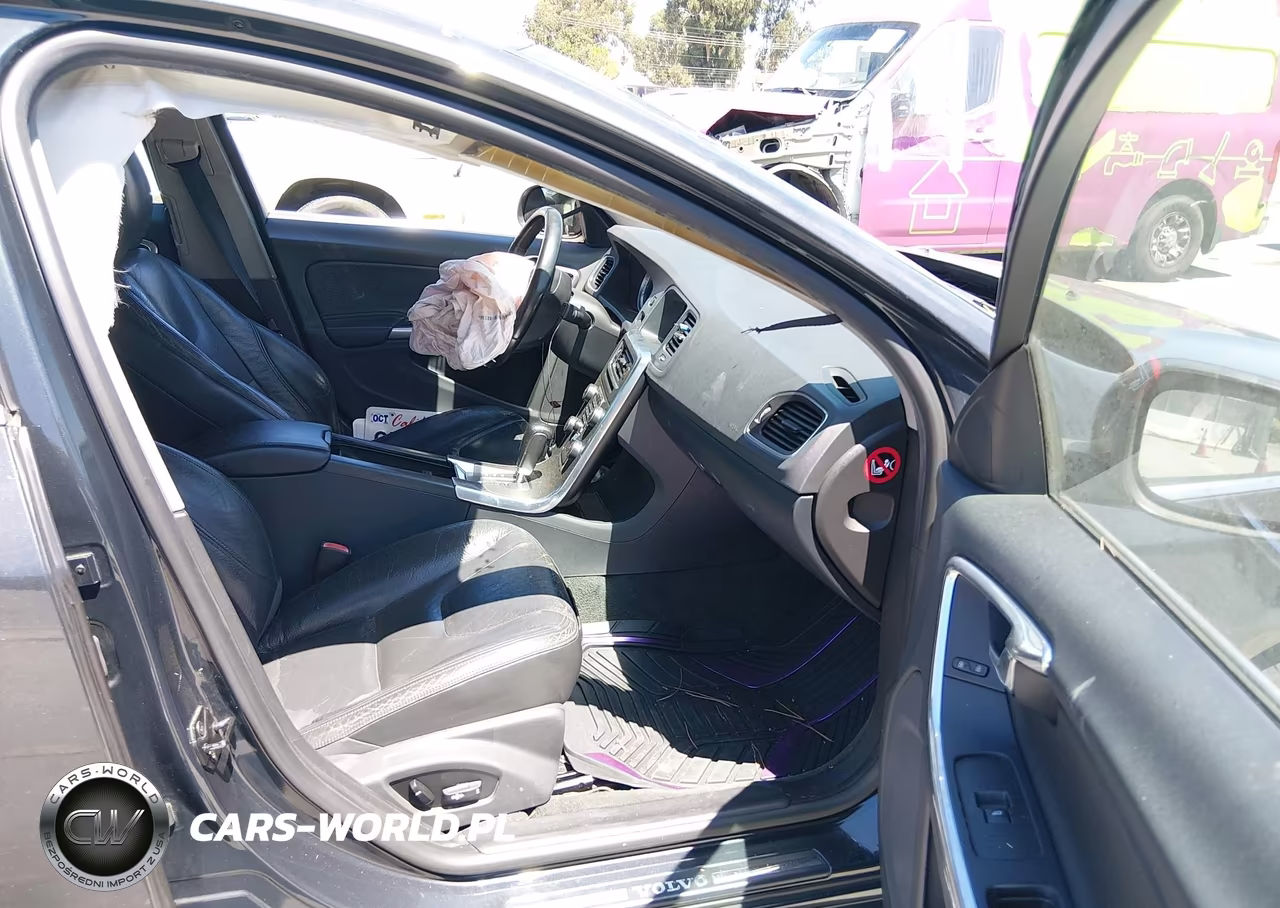 2012 Volvo S60 T6 VIN:YV1902FH7C2111678 - 5