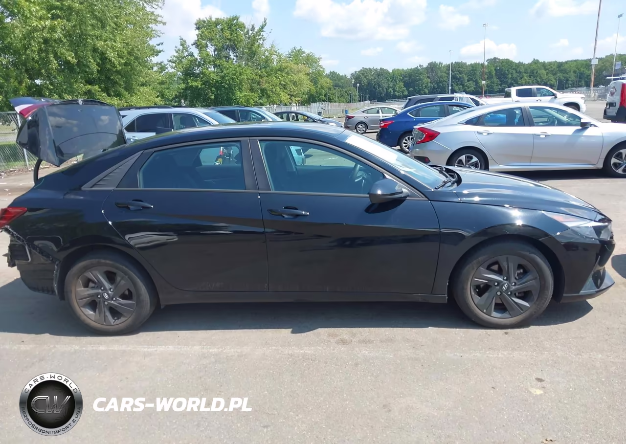 2023 Hyundai Elantra Sel VIN:KMHLM4AG5PU374929 - 13