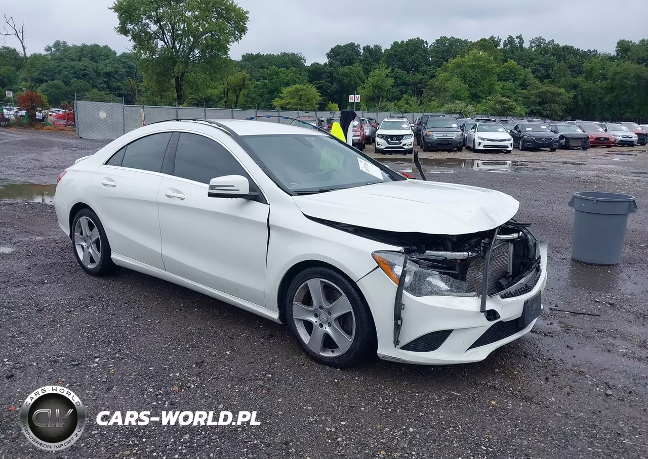2015 Mercedes-Benz Cla 250 – zdjęcie 1 z 19
