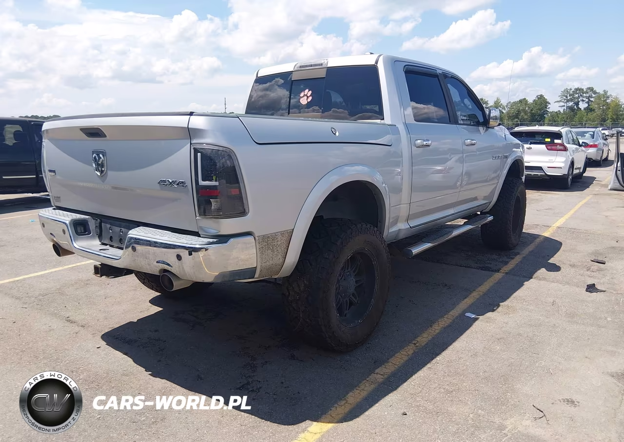 2009 Dodge Ram 1500 Laramie VIN:1D3HV13T59J524985 - 4