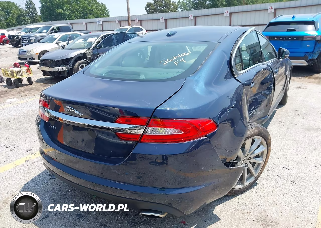 2012 Jaguar Xf VIN:SAJWA0FB7CLS42238 - 4