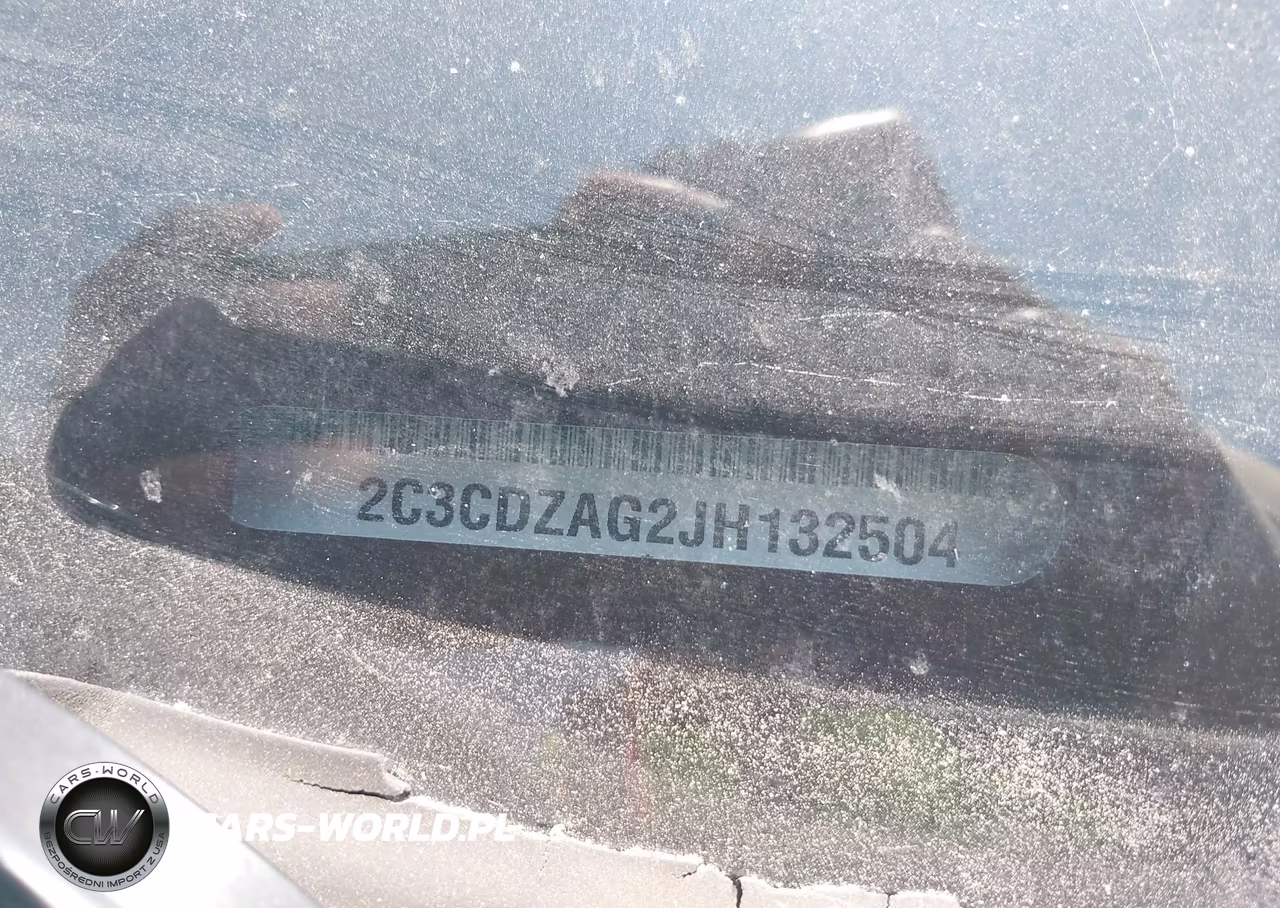 2018 Dodge Challenger Sxt VIN:2C3CDZAG2JH132504 - 9