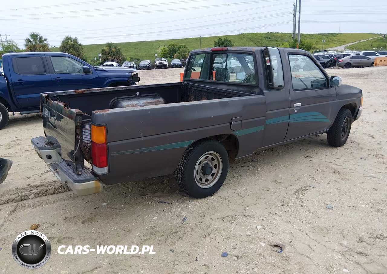 1995 Nissan Truck King Cab Xe VIN:1N6SD16S9SC461045 - 4