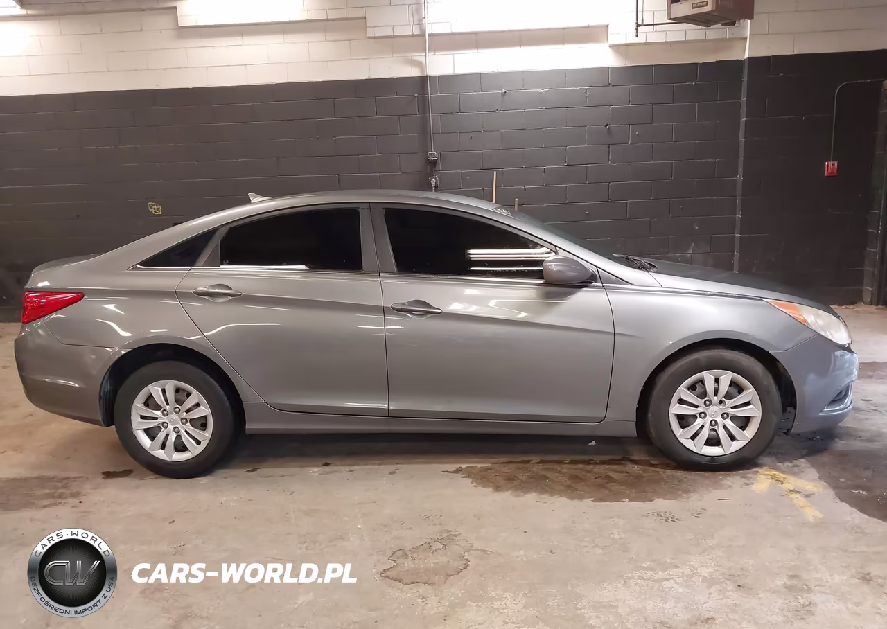 2011 Hyundai Sonata Gls VIN:5NPEB4AC3BH067794 - 13