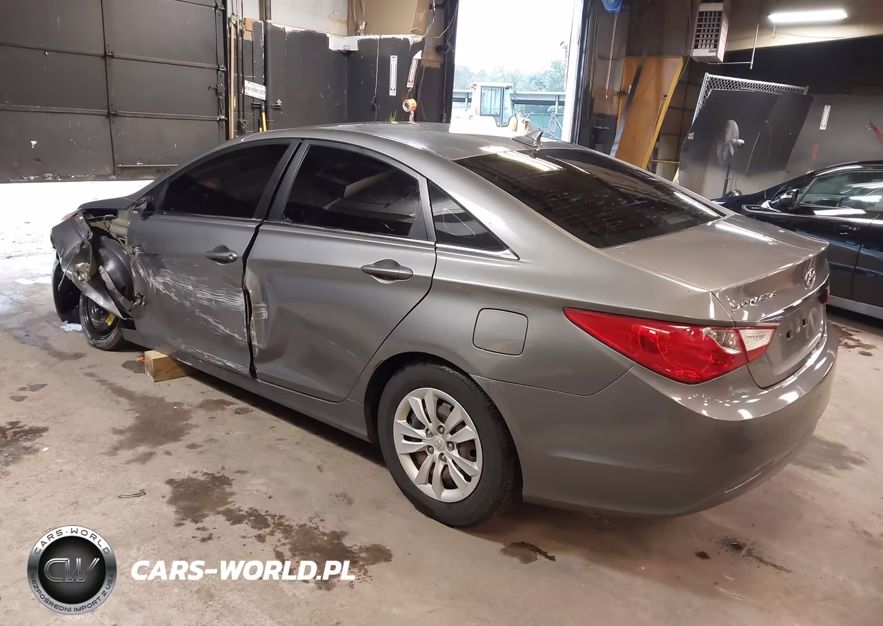 2011 Hyundai Sonata Gls VIN:5NPEB4AC3BH067794 - 3