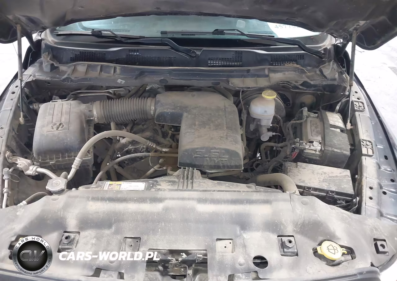 2021 Ram 1500 Classic VIN:3C6RR7KG5MG684911 - 10