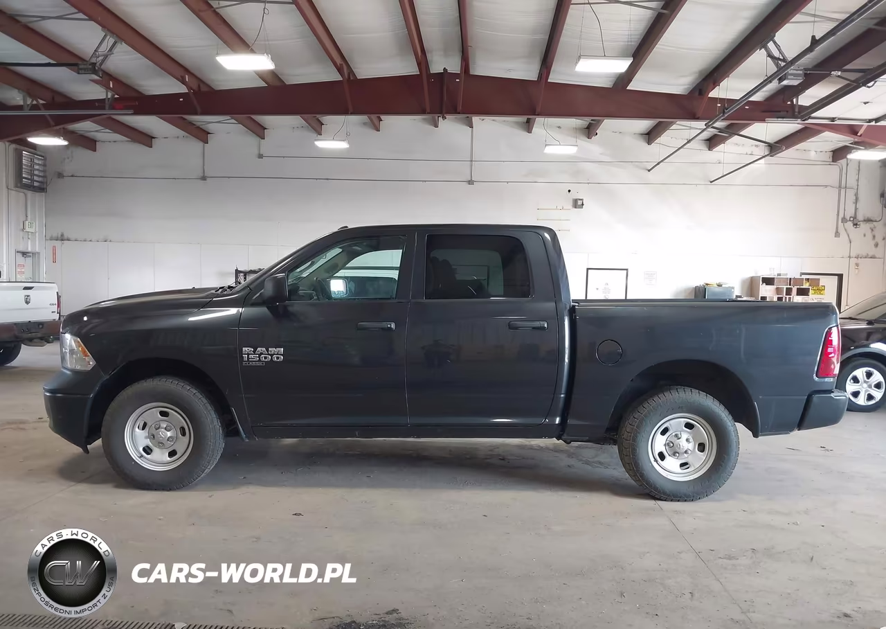 2021 Ram 1500 Classic VIN:3C6RR7KG5MG684911 - 19