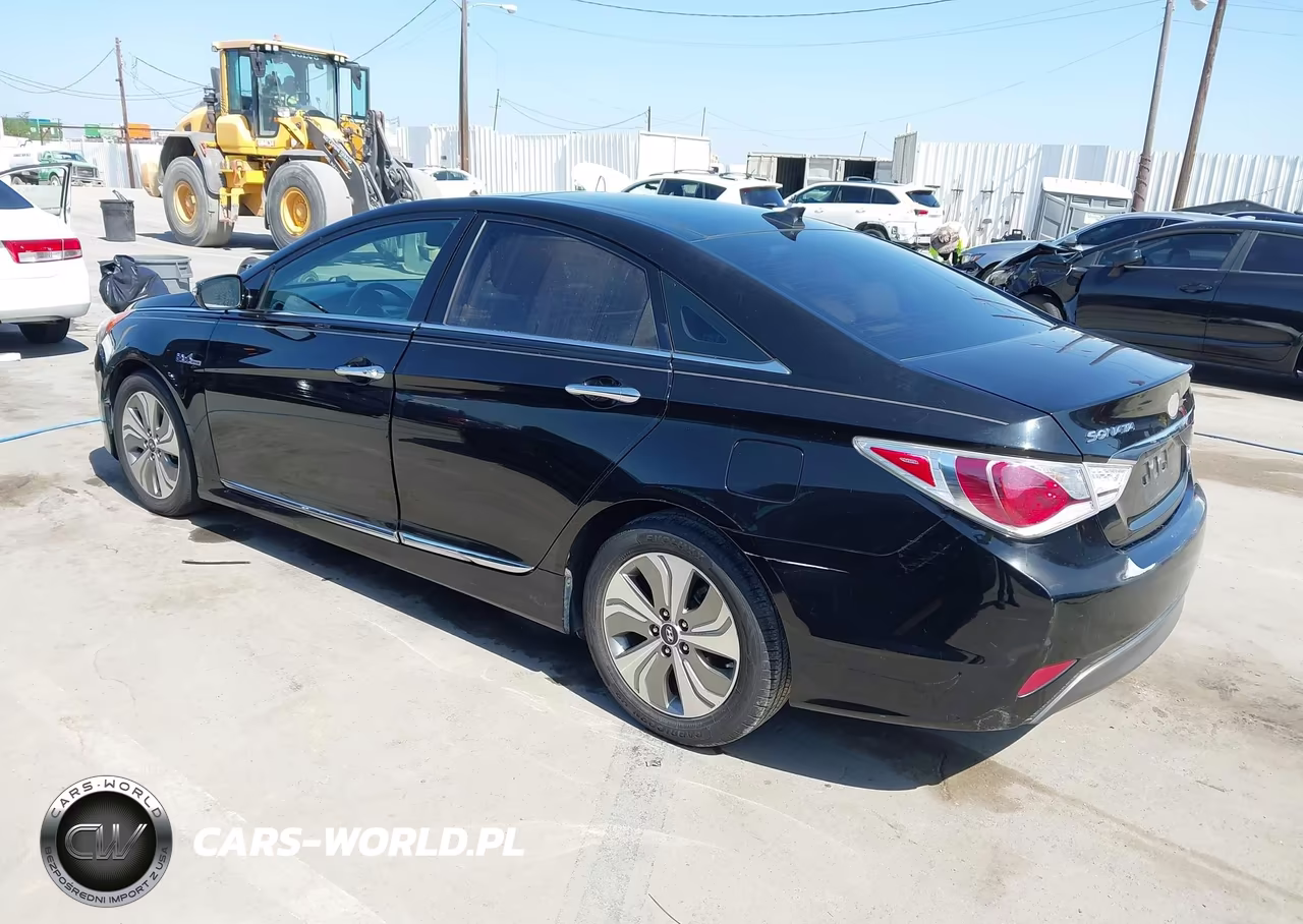 2014 Hyundai Sonata Hybrid Limited VIN:KMHEC4A48EA106828 - 3
