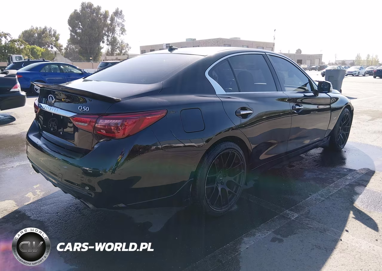 2018 Infiniti Q50 3.0T Luxe VIN:JN1EV7AP1JM354490 - 4