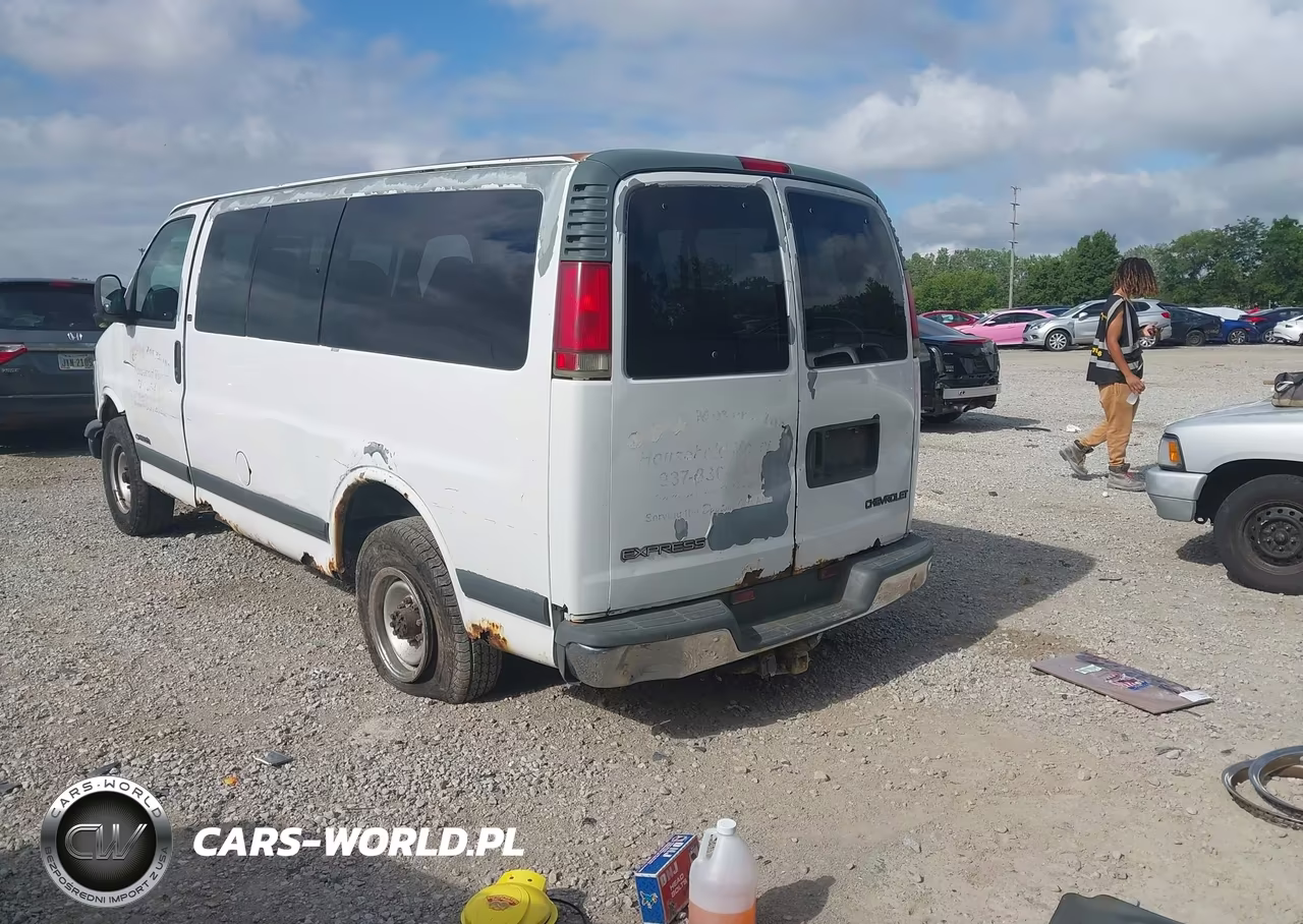 1998 Chevrolet Express Van G3500 VIN:1GNHG35J5W1049559 - 3